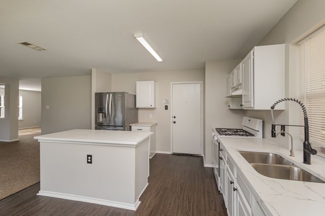 1121 Charlotte Drive, Mckinney, TX 75071