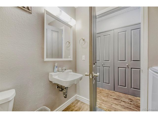 3425 S Ammons St 26-4, Lakewood, CO 80227