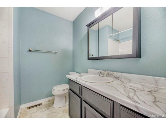 3425 S Ammons St 26-4, Lakewood, CO 80227