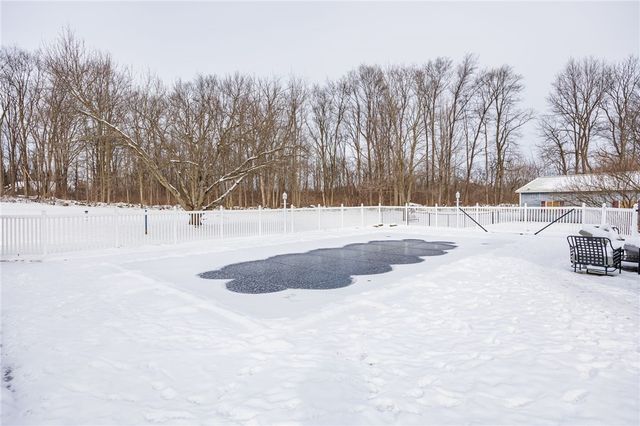 2747 Gildersleeve Road, Marion, NY 14568