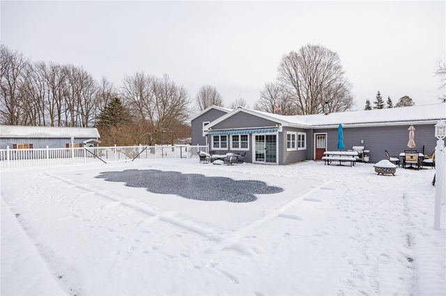 2747 Gildersleeve Road, Marion, NY 14568