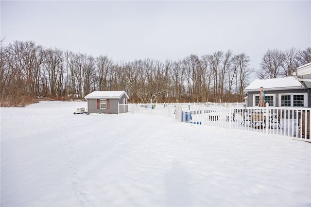 2747 Gildersleeve Road, Marion, NY 14568