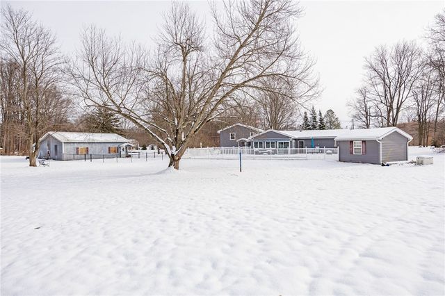 2747 Gildersleeve Road, Marion, NY 14568