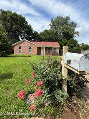 42 Stonebrook Cove, Southaven, MS 38671