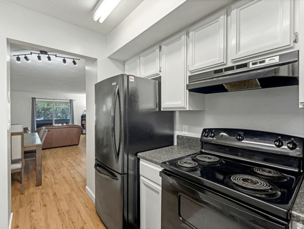 5677 S ASPEN CT, South Ogden, UT 84403 — photo 12