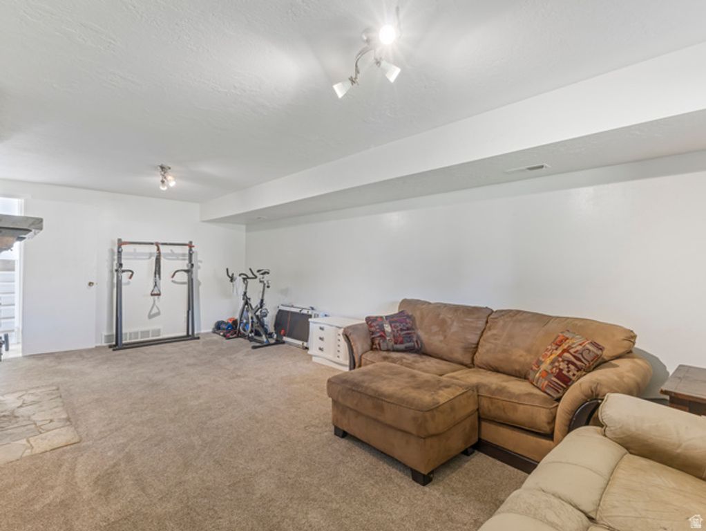 5677 S ASPEN CT, South Ogden, UT 84403 — photo 15