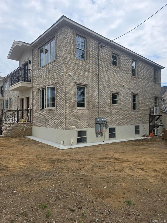 13055 123rd Street, South Ozone Park, NY 11420 — photo 2