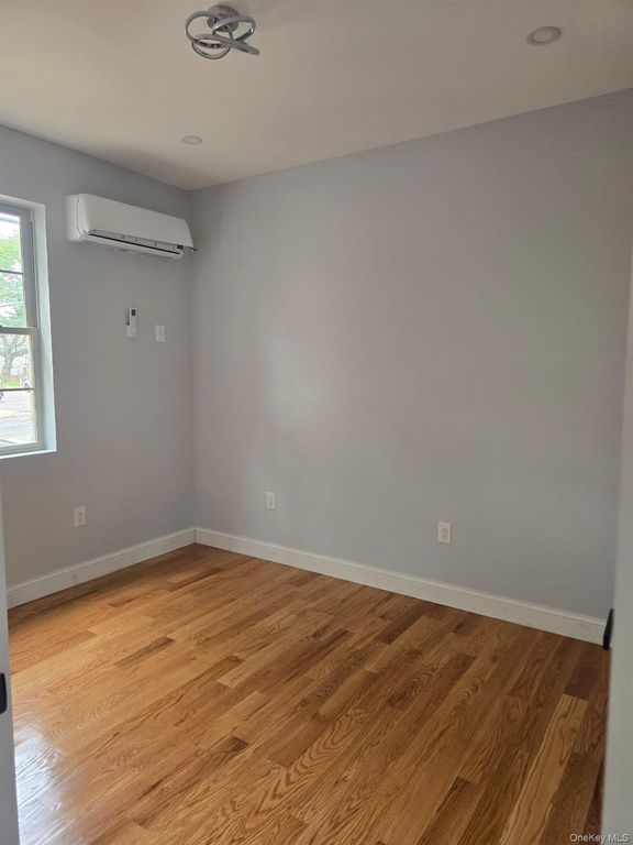 13055 123rd Street, South Ozone Park, NY 11420 — photo 3
