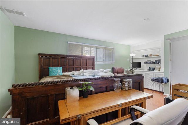 13103 MAGELLAN AVE, Rockville, MD 20853