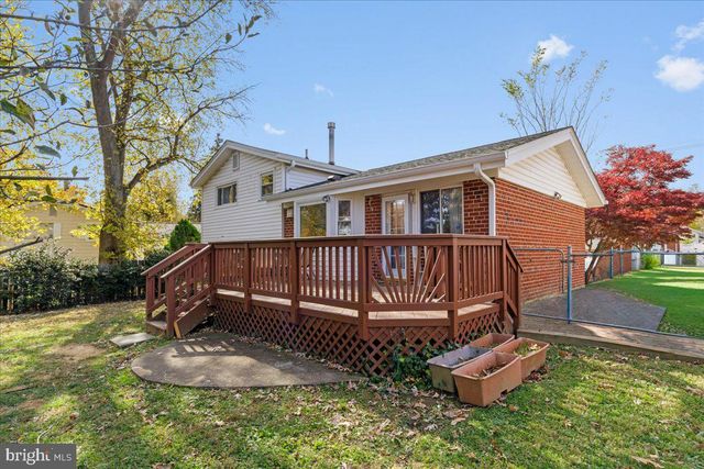 13103 MAGELLAN AVE, Rockville, MD 20853