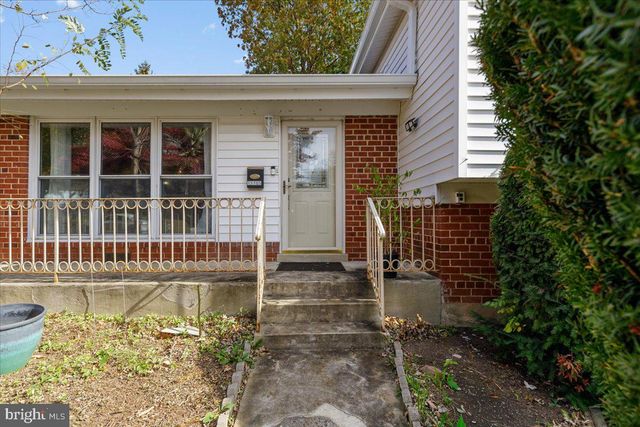 13103 MAGELLAN AVE, Rockville, MD 20853