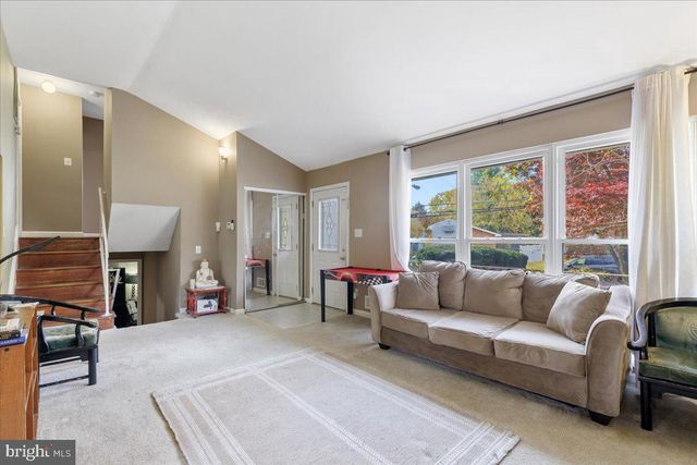 13103 MAGELLAN AVE, Rockville, MD 20853