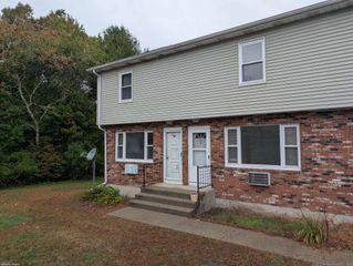 102 Canterbury Road B, Plainfield, CT 06374