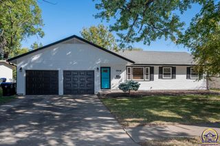 1906 SW Village DR, Topeka, KS 66604