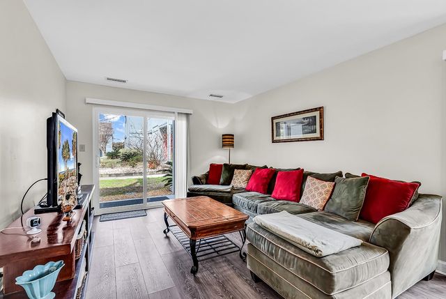 7700 Porcher Dr Apt 4108, Myrtle Beach, SC 29572