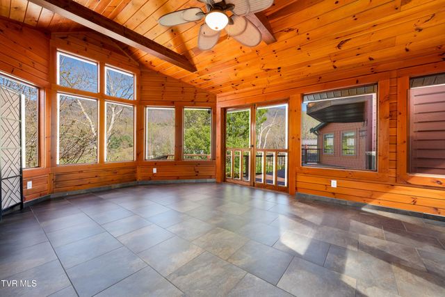 134 Summer Hill Private Drive, Butler, TN 37640