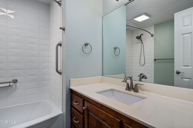 134 Summer Hill Private Drive, Butler, TN 37640