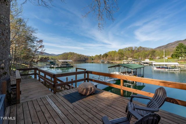 134 Summer Hill Private Drive, Butler, TN 37640