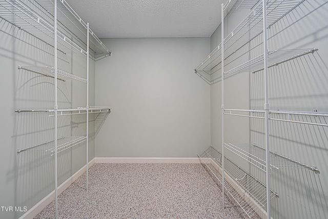 134 Summer Hill Private Drive, Butler, TN 37640