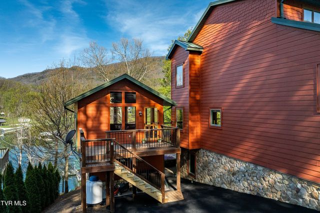 134 Summer Hill Private Drive, Butler, TN 37640