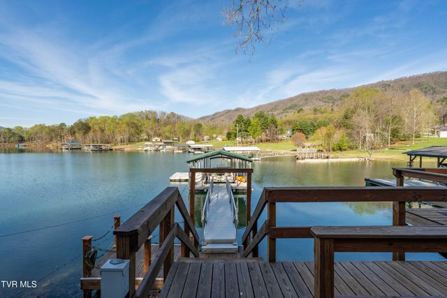 134 Summer Hill Private Drive, Butler, TN 37640