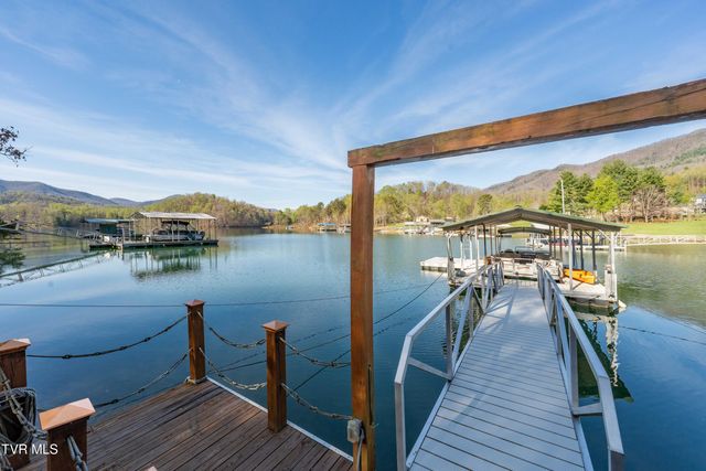 134 Summer Hill Private Drive, Butler, TN 37640