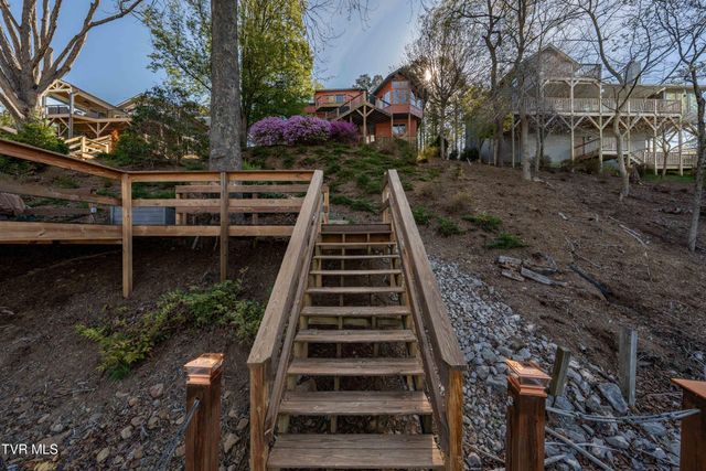 134 Summer Hill Private Drive, Butler, TN 37640