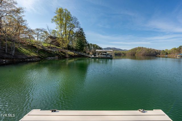 134 Summer Hill Private Drive, Butler, TN 37640