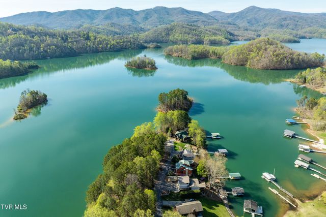 134 Summer Hill Private Drive, Butler, TN 37640