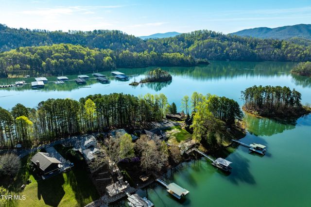 134 Summer Hill Private Drive, Butler, TN 37640