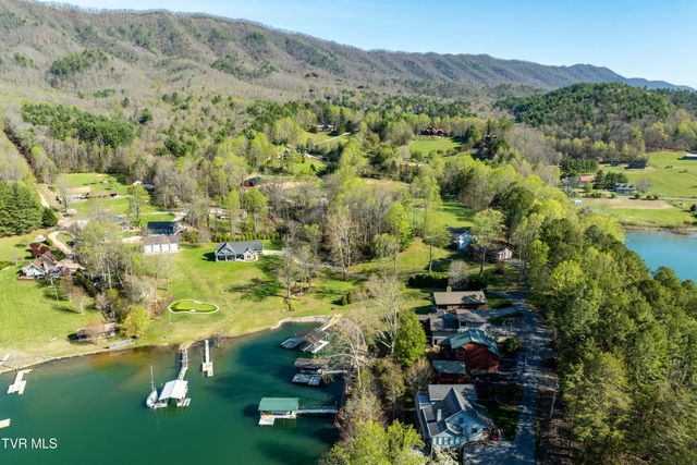 134 Summer Hill Private Drive, Butler, TN 37640