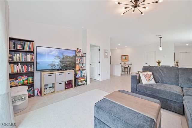 12152 Amber Waves RD, Lehigh Acres, FL 33974