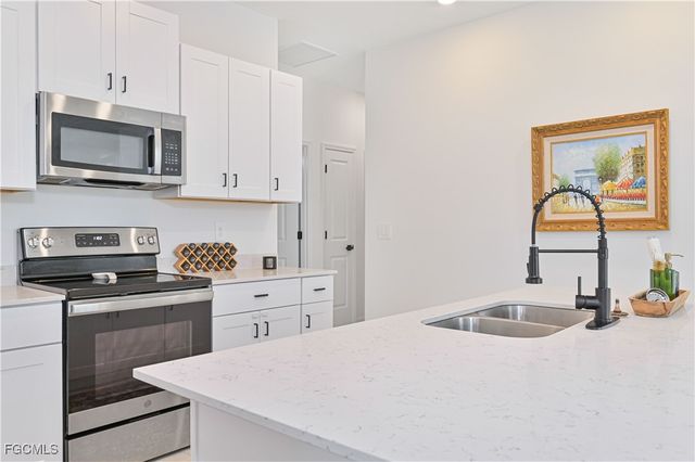 12152 Amber Waves RD, Lehigh Acres, FL 33974