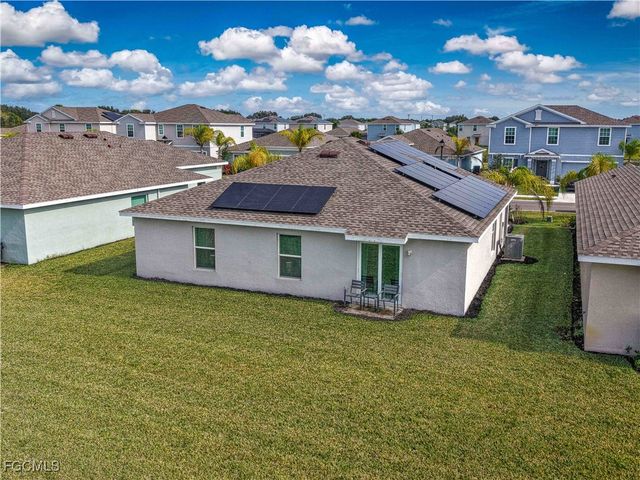 12152 Amber Waves RD, Lehigh Acres, FL 33974