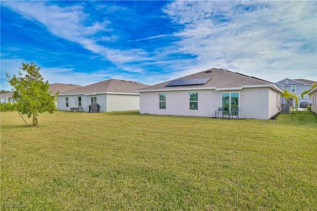 12152 Amber Waves RD, Lehigh Acres, FL 33974