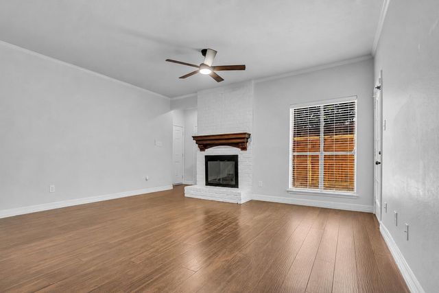 2001 Bering Drive 3J, Houston, TX 77057