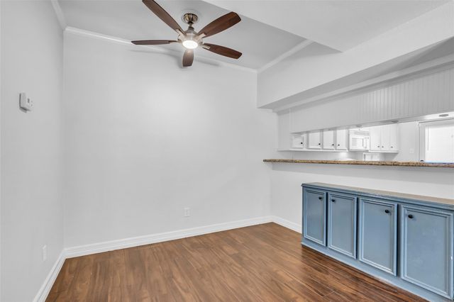 2001 Bering Drive 3J, Houston, TX 77057