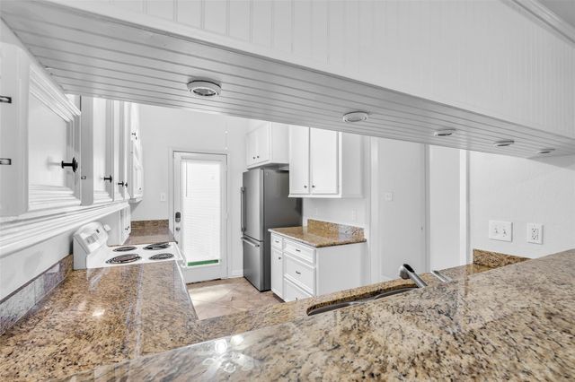 2001 Bering Drive 3J, Houston, TX 77057