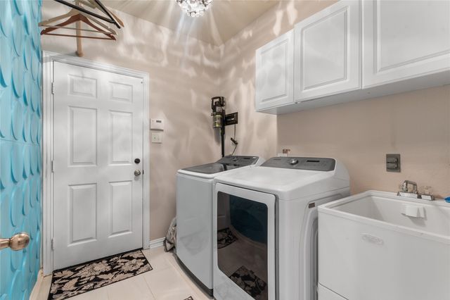 216 Orchard Park Court, Mckinney, TX 75071