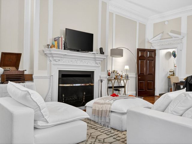 93 Beacon Street 5, Boston, MA 02108