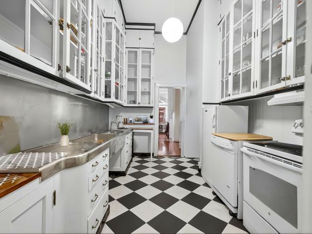 93 Beacon Street 5, Boston, MA 02108