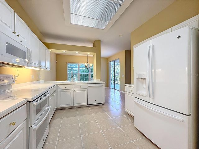 2409 TWICKINGHAM COURT, Clermont, FL 34711