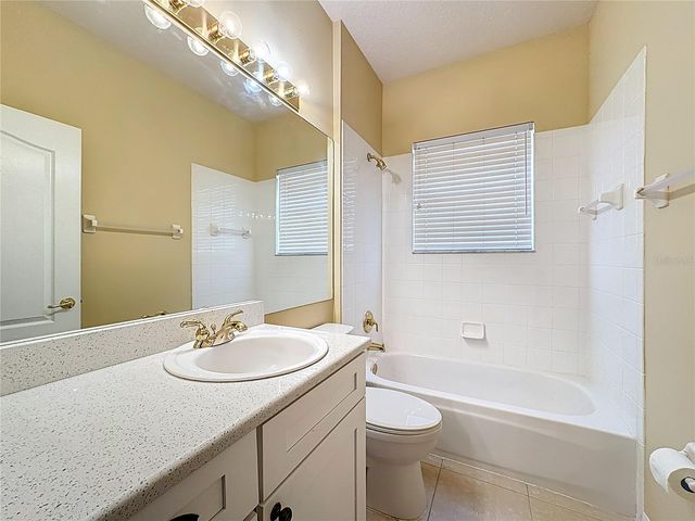 2409 TWICKINGHAM COURT, Clermont, FL 34711