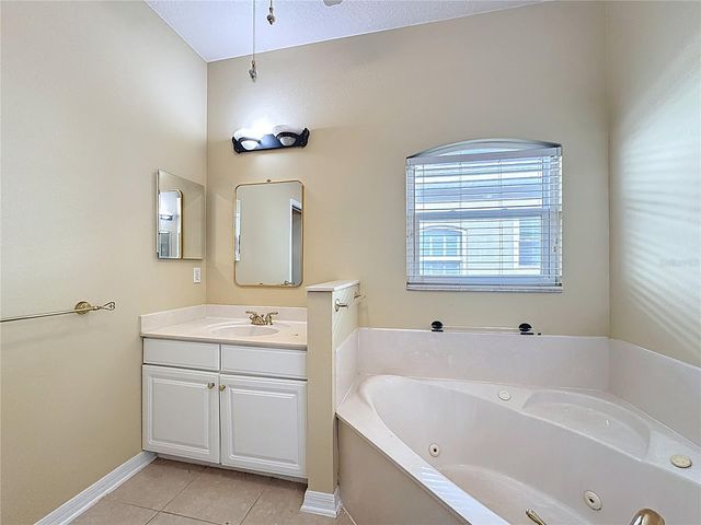 2409 TWICKINGHAM COURT, Clermont, FL 34711