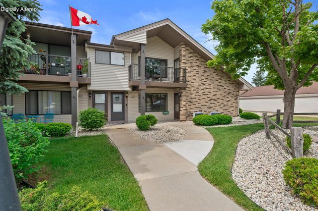 W176N9763 Rivercrest DRIVE, Germantown, WI 53022