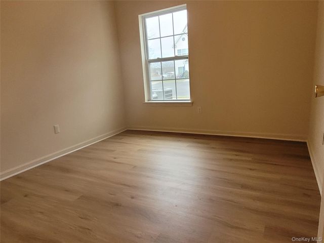 260 Ruth Court, Middletown, NY 10940