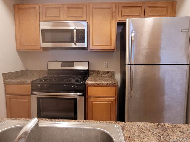 260 Ruth Court, Middletown, NY 10940