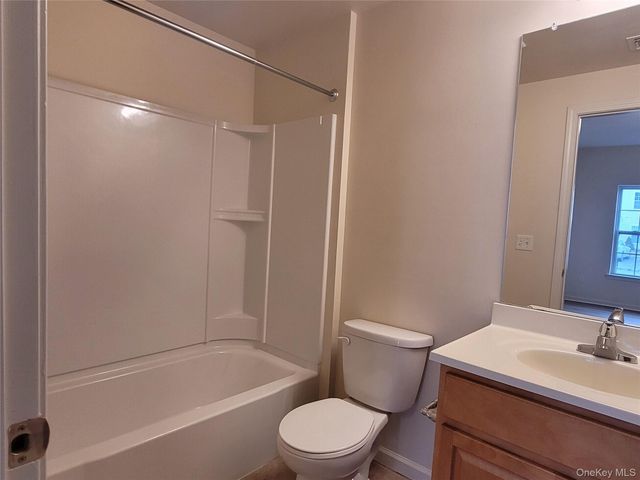 260 Ruth Court, Middletown, NY 10940