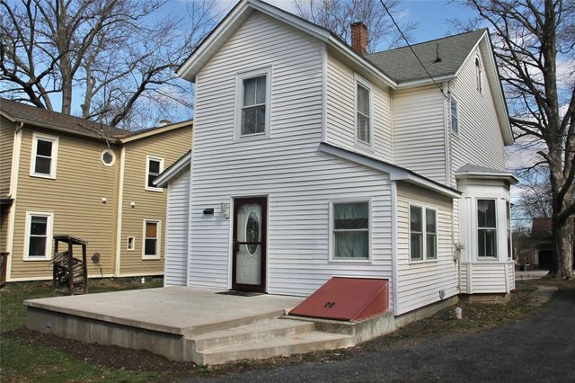 42 Bona Ventura Avenue, Wallkill, NY 12589