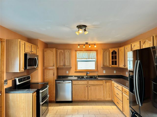 42 Bona Ventura Avenue, Wallkill, NY 12589
